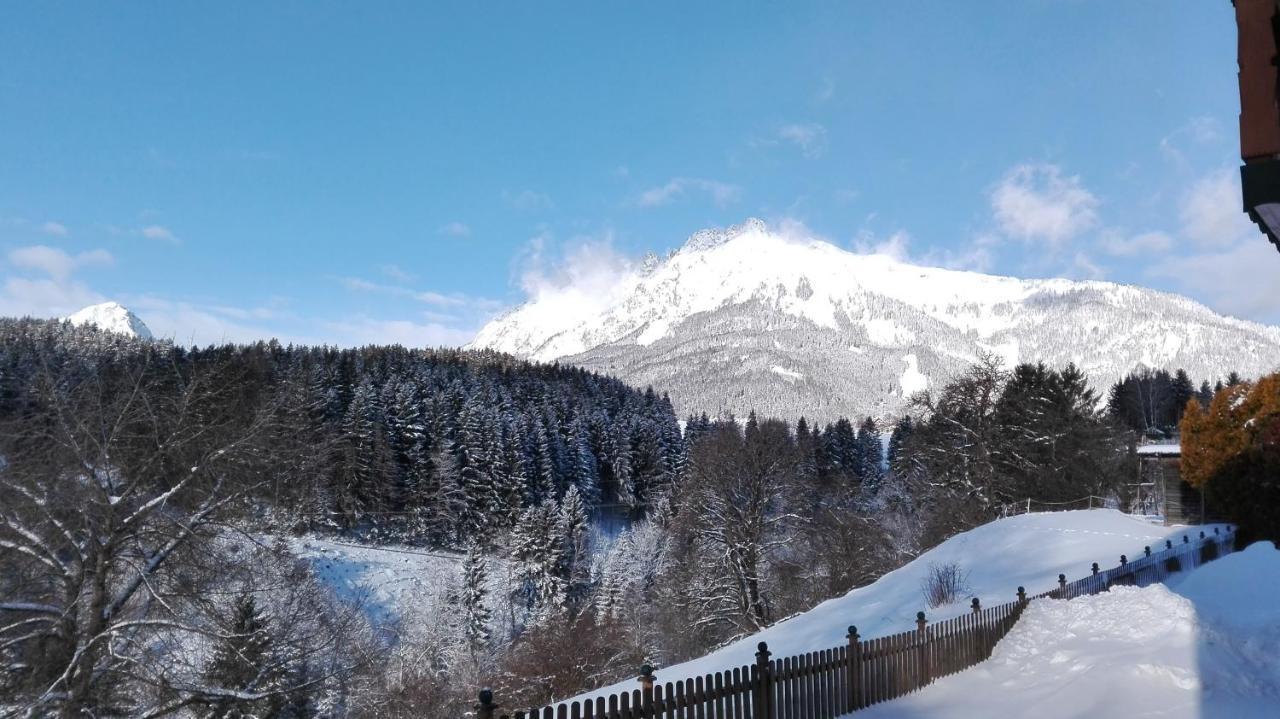 Tieschnhof Hotell Grobming Exteriör bild